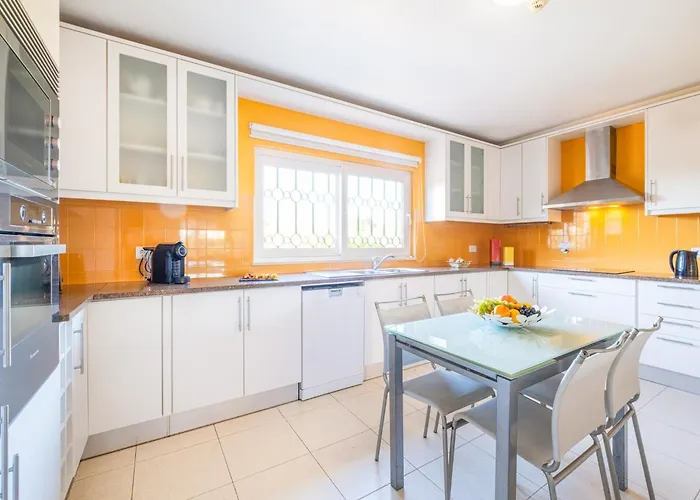 Villa In Cerro De Aguia With Private Pool Villa Albufeira