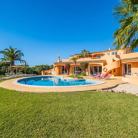 Villa In Cerro De Aguia With Private Pool *