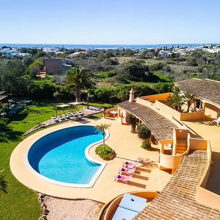 Villa Villa In Cerro De Aguia With Private Pool